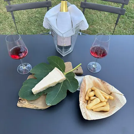 Viotti Nyaraló Castel Rocchero